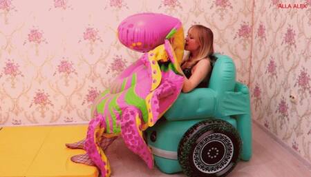 Alla inflates a large rare inflatable octopus with her mouth!!!