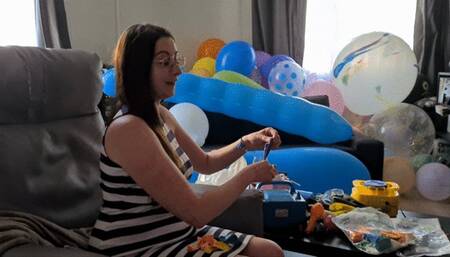 Sophie inflate to pop Unique 14 with electric pump