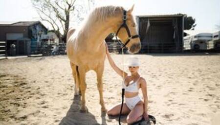 Curvy latina Mia Valentine likes to ride