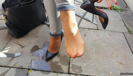 beer is poured into my Louboutins HD wmv 1920x1080