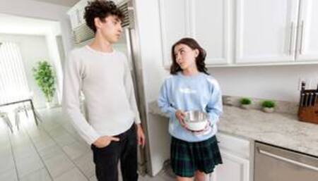 Tiny stepsister teen Veronica Church wants to share everything with stepbro