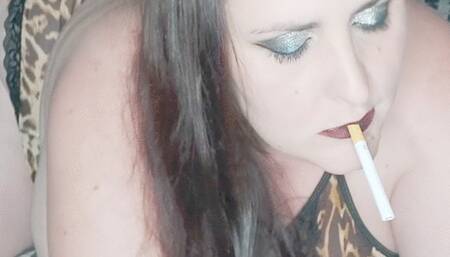 Nicki Pie chainsmoking sex