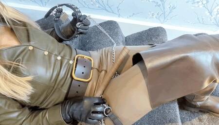 WEAK FOR MY THIGH BOOTS (1080P)