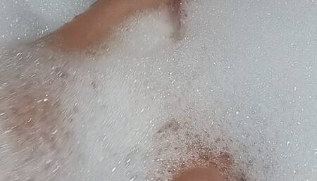 Bubble bath footsie