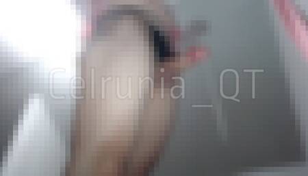 Femboy gives themselves a ruined orgasm