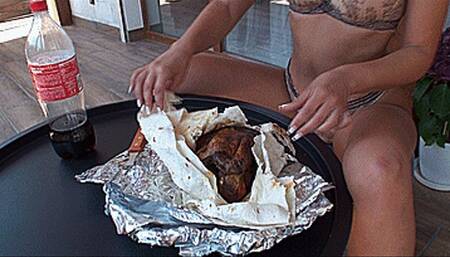 Mega hearty breakfast (1920x1080 HD) MP4