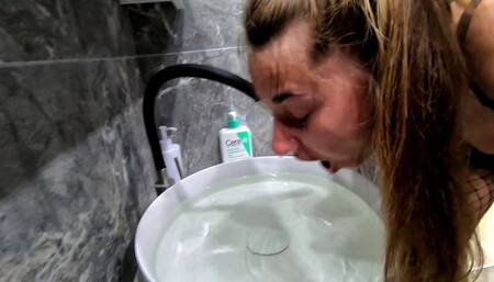 Villainess caught and head dipped in water (custom video)