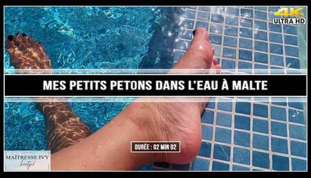 Mes petits petons dans l'eau à Malte 4K