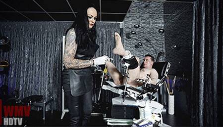 Lianes Play Part 3 (HDTVWMV) – Domina Liane