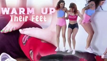 Fina ; Onyx Warm Up Their Feet 4k