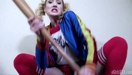 Harley's Crotch Busting Challenge (HD MP4)