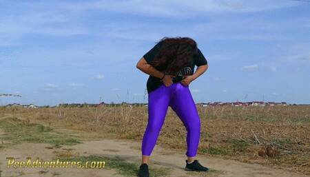 Fat brunette pee her plum tights make a big puddle of pee in the dust - Fat girl pee next to a big car wheel