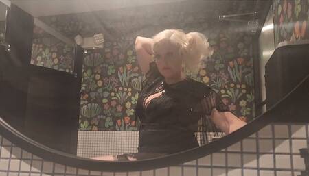 Legs in Nylons 892023