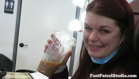 Pedicure Voyeur with Anastasia Rose - WMV (HD1080p)