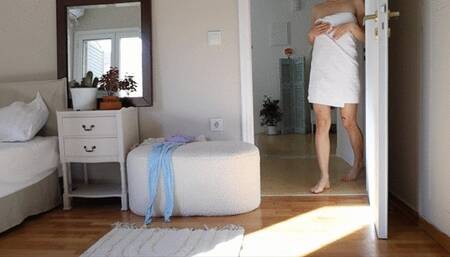 Peeing In Maxi Pads Under Pantyhose