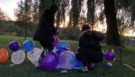 balloon pop on a string