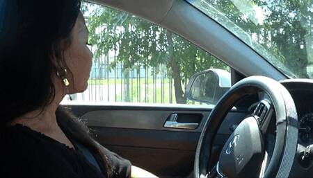 Fast driving and hard gas on the car a