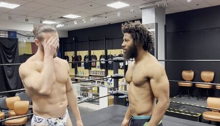 Battle of the Hotties with Bodies