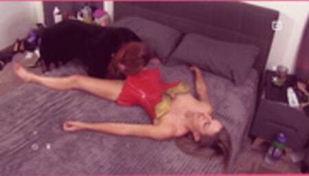 MILF Evangelines Pantyhose Feets