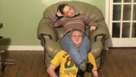 Sophie Neck Scissors In Tight Jeans