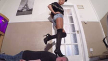 Katie's Sexy Heels 25 FLOOR CAM