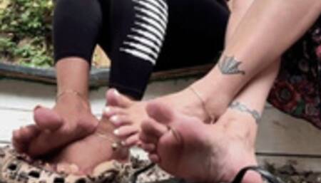 Round 2: Playing footsie while out for a drink with YourChocolateGoddess, milf feet