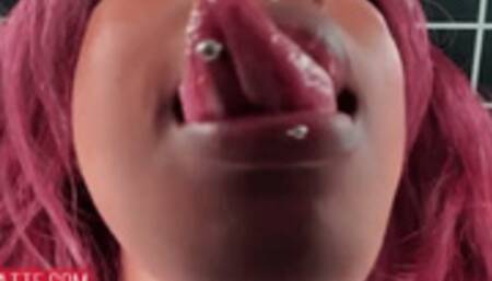 Face Licking Flashback to Thanksgiving - Mouth Fetish, Tongue Fetish - 1080 MP4