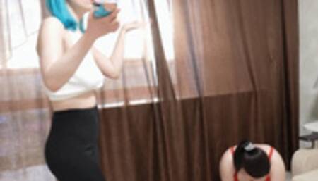 AURORA - Enjoy my sweat, bitch! (HD)