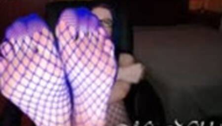 Fishnet Foot JOI