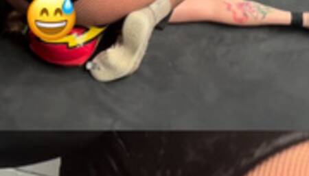 face sitting and stinkfaces on male jobber