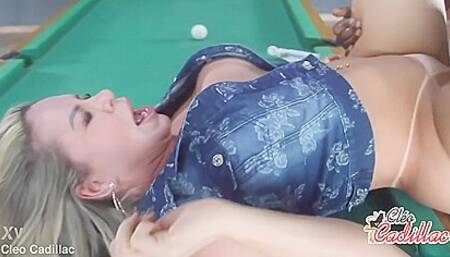 Coroa Gostosa Dando Seu Rabao Pro Negao P2
