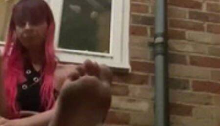 Smoking & Dirty Feet Ignore