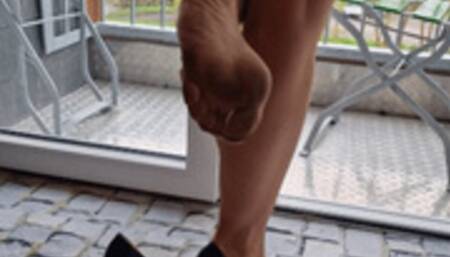 Business woman with dirty and sweaty feet in pantyhose 4 wmv 1280x720