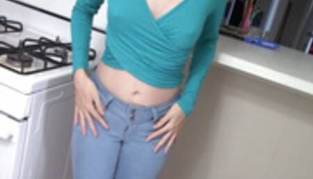 Pissing Herself in her Skinny Jeans Humiliating Pants Wetting