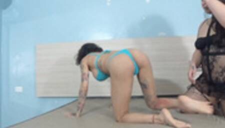 PAWG GIRL SITTING AND FARTING ON GIRL SLAVE BY AGATHA LUDOVINO AND QWEEN CAM BY ALINE FULL HD