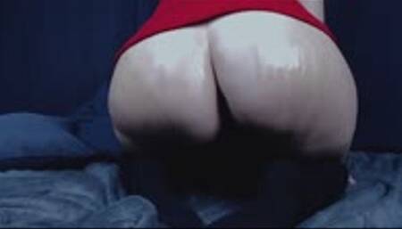 IN RED RIDE DILDO with a LOTofOIL