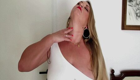 Small and inconspicuous   SD MP4(480*360)HD