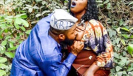 Blue Lipped Ebony Black Hottie Goes Wild Outside Sucking Hard