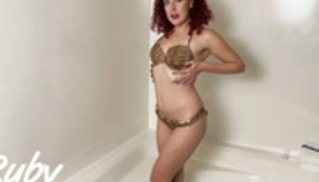Ruby 16 Minute Nude Hot Tub & Nude Bed Tease