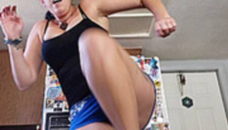 My Pervert Roommate - PART 3: Ballbusting Revenge (4K - UHD 2160p MP4)