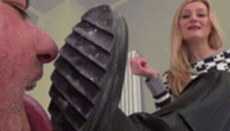 GODDESS KALYPSO - Lick the street dirt from my flat boots! - REMASTERED