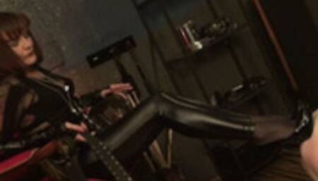 JUST SEVEN MINUTES (mp4) PART 1