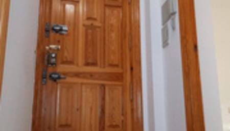 HOME DELIVERY GUY FUCKED BY MILF TEEN SLUTTY