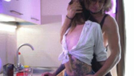 Ksenia : Drake's new navel slave (FHD)