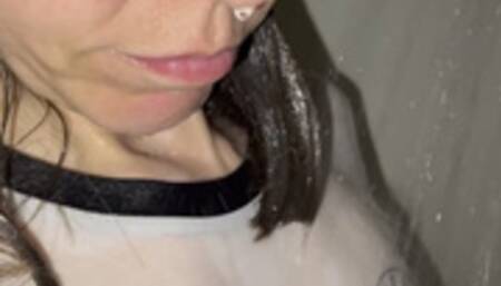 Wetlook - Wet T-shirt and knickers in the shower (HD)