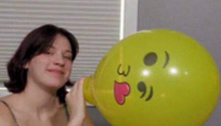 My First Ever Balloon Blow2pop - Mari Merlowe MP4 1080p HD