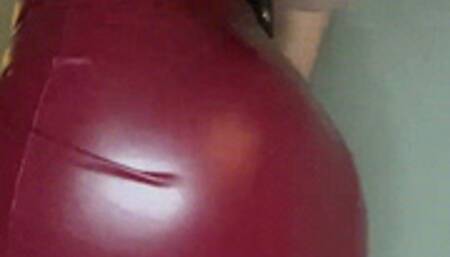 Short shiny skirts make you jerk & send