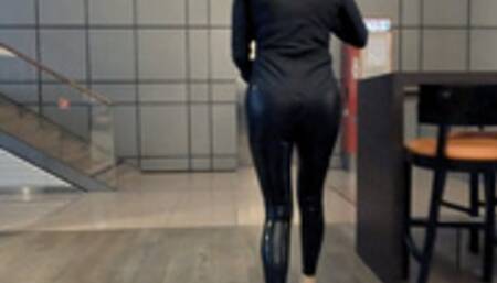 Latex Girl Arrives to the Airport and walk the down the shopping plaza MacDonalds and masturbates outside with rubber vibrator in public P3