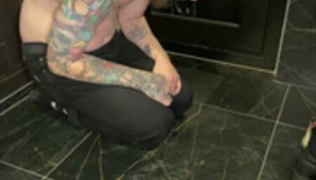 I'm humiliate My slave and give orders before leaving on the date