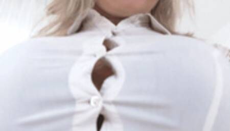 La rabbia incontrollabile di Pamela le fa scoppiare i muscoli - Pamela's uncontrollable anger blows up her muscles ( 1 PART )